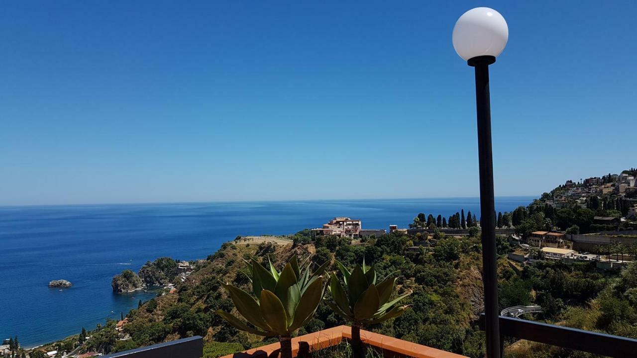 Elisa'S House Apartment Taormina Luaran gambar